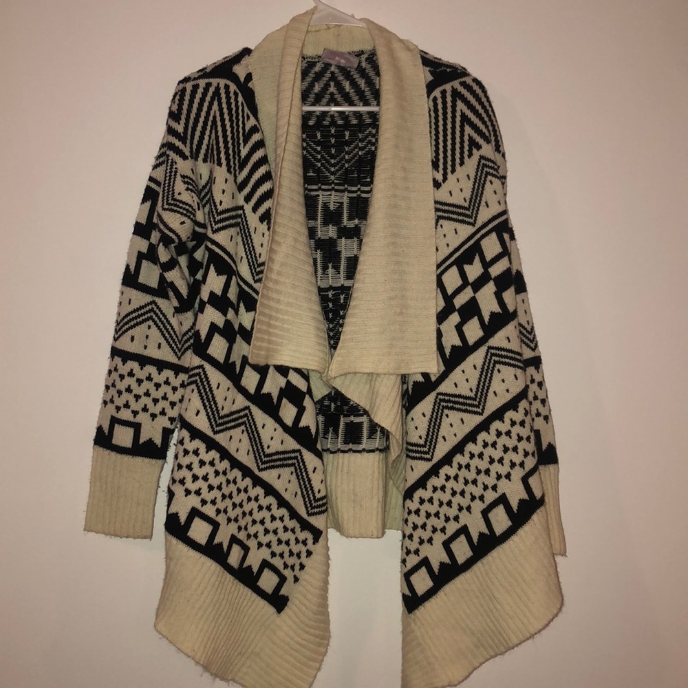 Black & Cream Romeo & Juliet Couture Cardigan